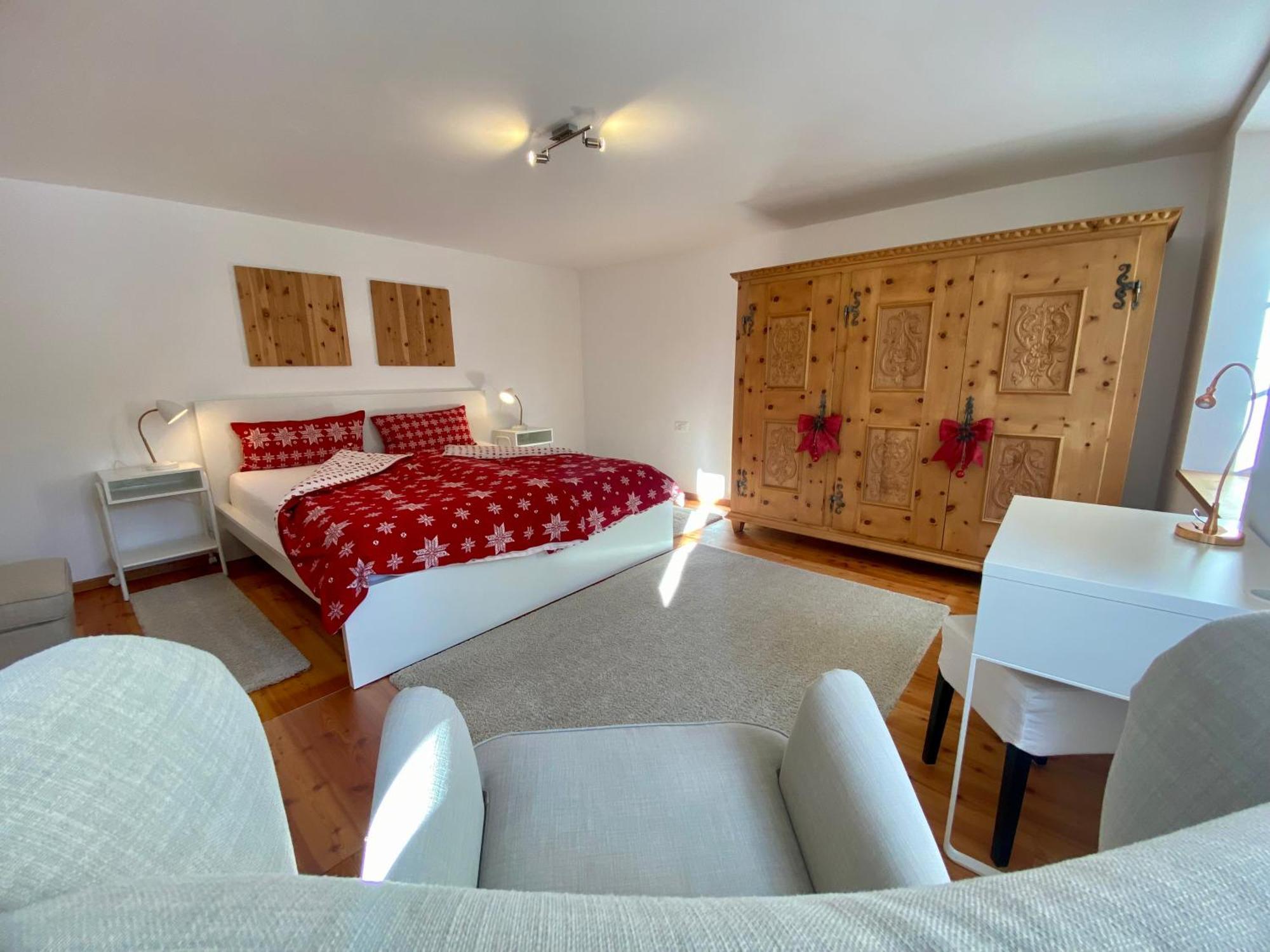 Moderne Helle Ferienwohnung 1-6 Pers - Chasa32 Eg Guarda Εξωτερικό φωτογραφία