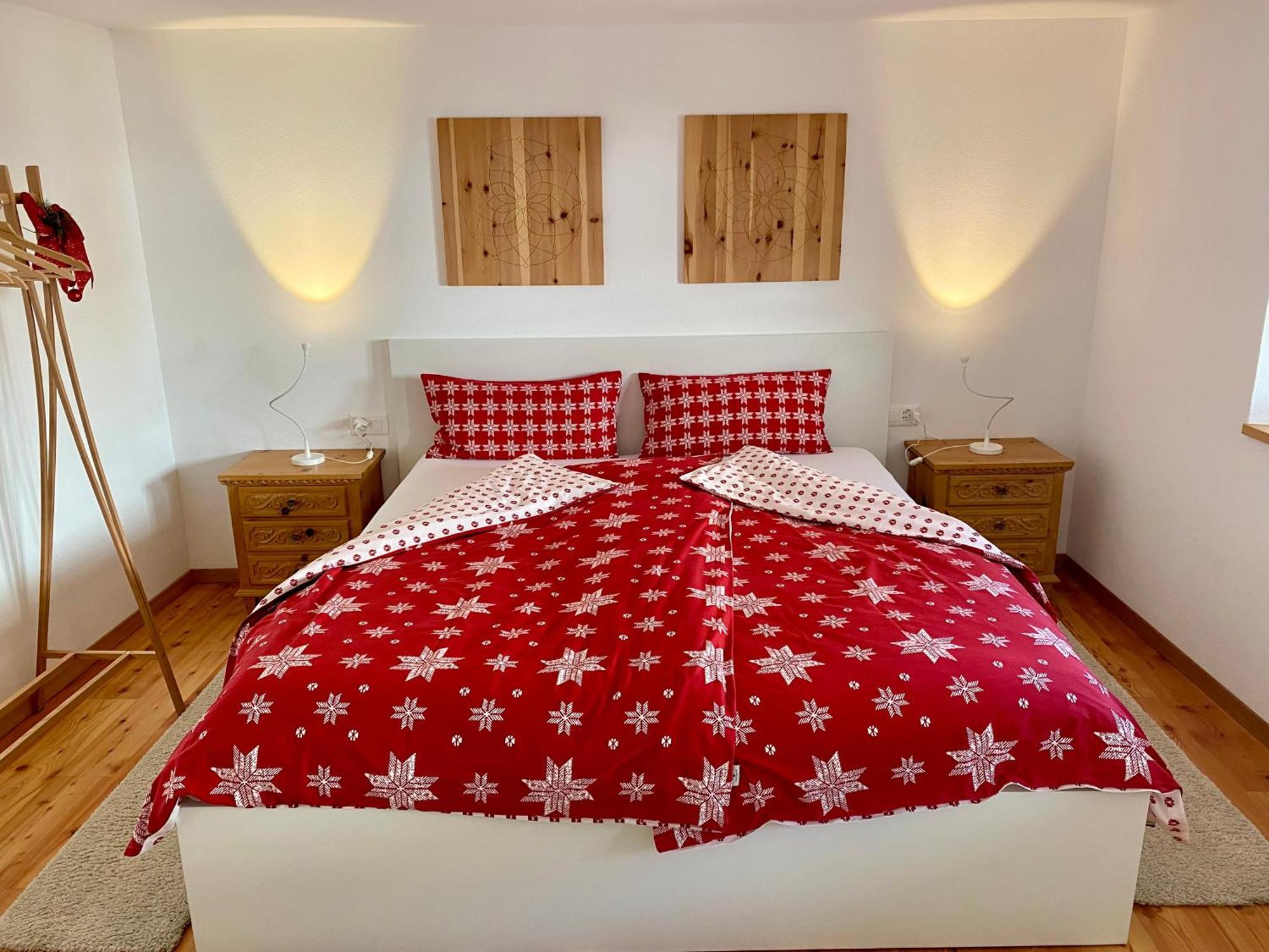 Moderne Helle Ferienwohnung 1-6 Pers - Chasa32 Eg Guarda Εξωτερικό φωτογραφία